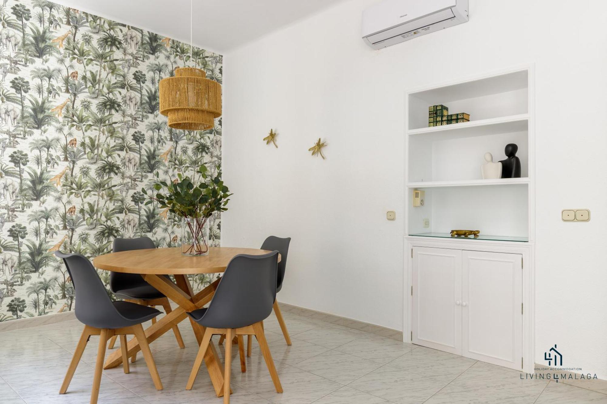 Living4Malaga Amazonia Center Apartment Bagian luar foto